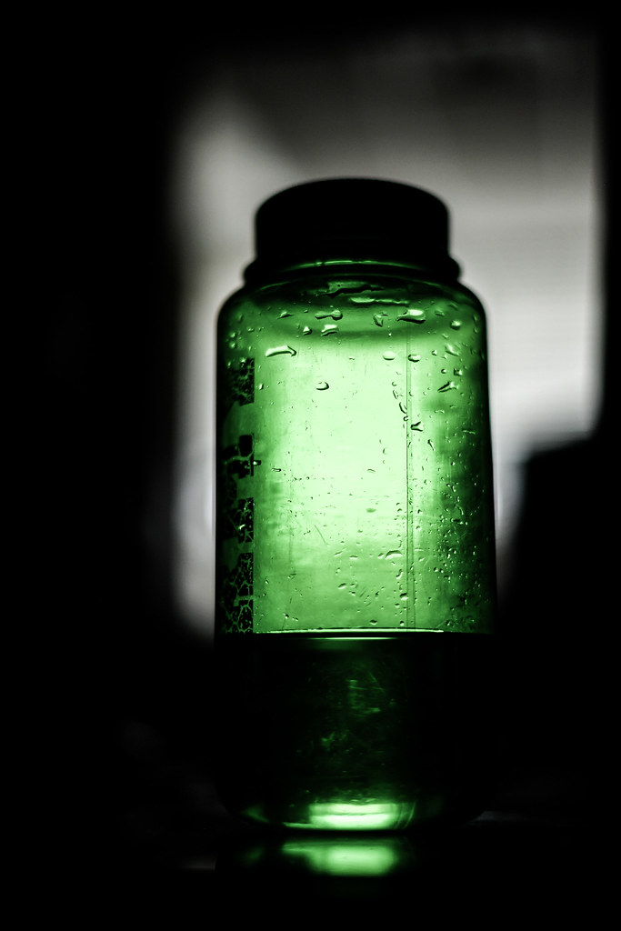 Botella filtrante con carbón activo