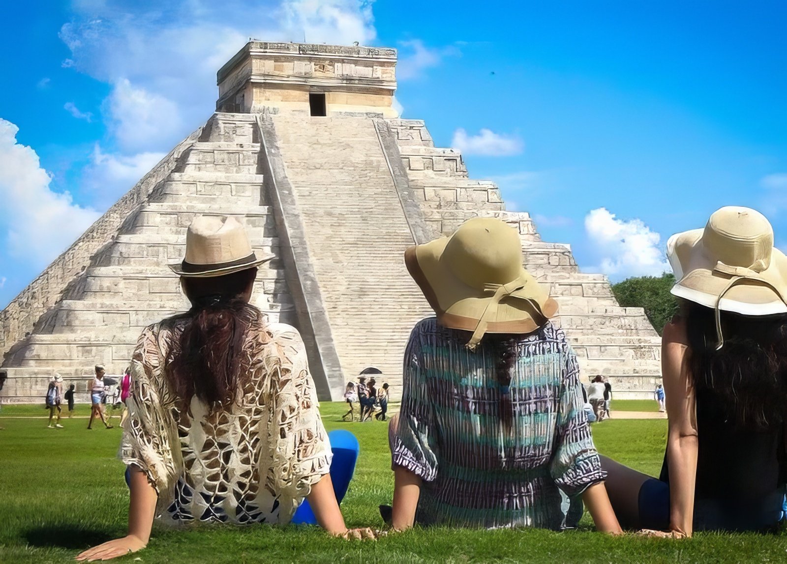 Tour a Chichen Itzá + Cenote Sagrado + Visita a Valladolid en el Corazón de Yucatán. Saliendo desde Mérida