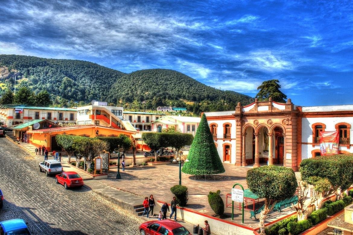 Viaje planeado privado 2 días 1 noche al pueblo mágico «El Oro de Hidalgo» incluye transporte, hospedaje y alimentos.