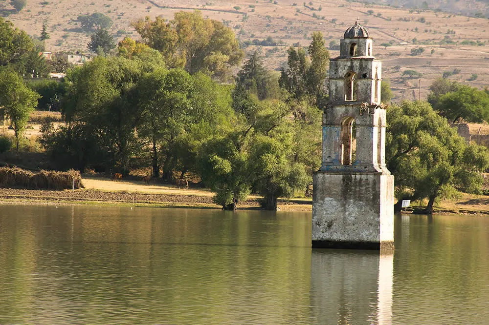 Tour a Villa del carbón y Presas del Llano y Taxhimay. Saliendo desde Ciudad de México.